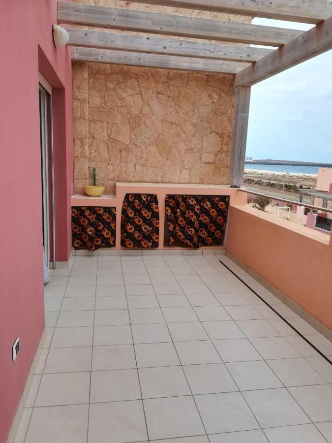 Por Do Sol, Cabral, Boa Vista, Cape Verde, Free Wi-fi