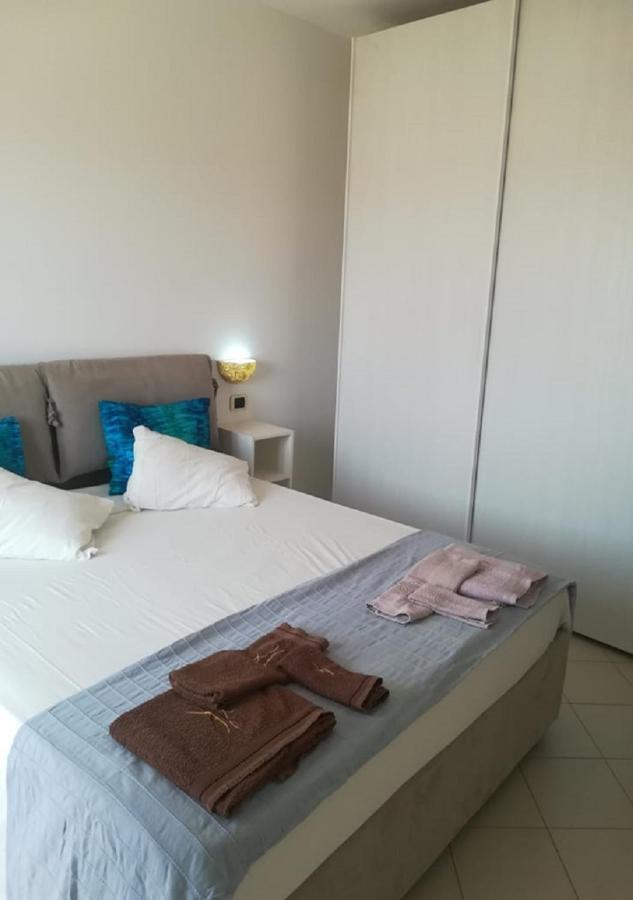Apartment Por Do Sol, Cabral, Boa Vista, Cape Verde, Free Wi-fi *