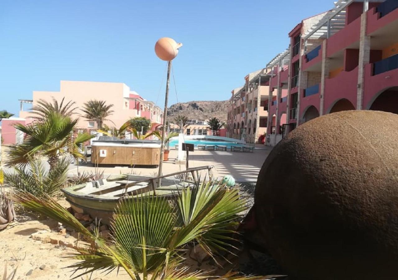 Por Do Sol, Cabral, Boa Vista, Cape Verde, Free Wi-fi *